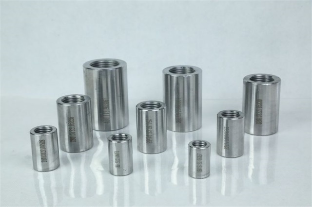 玉龙直螺纹钢筋套筒大量批发